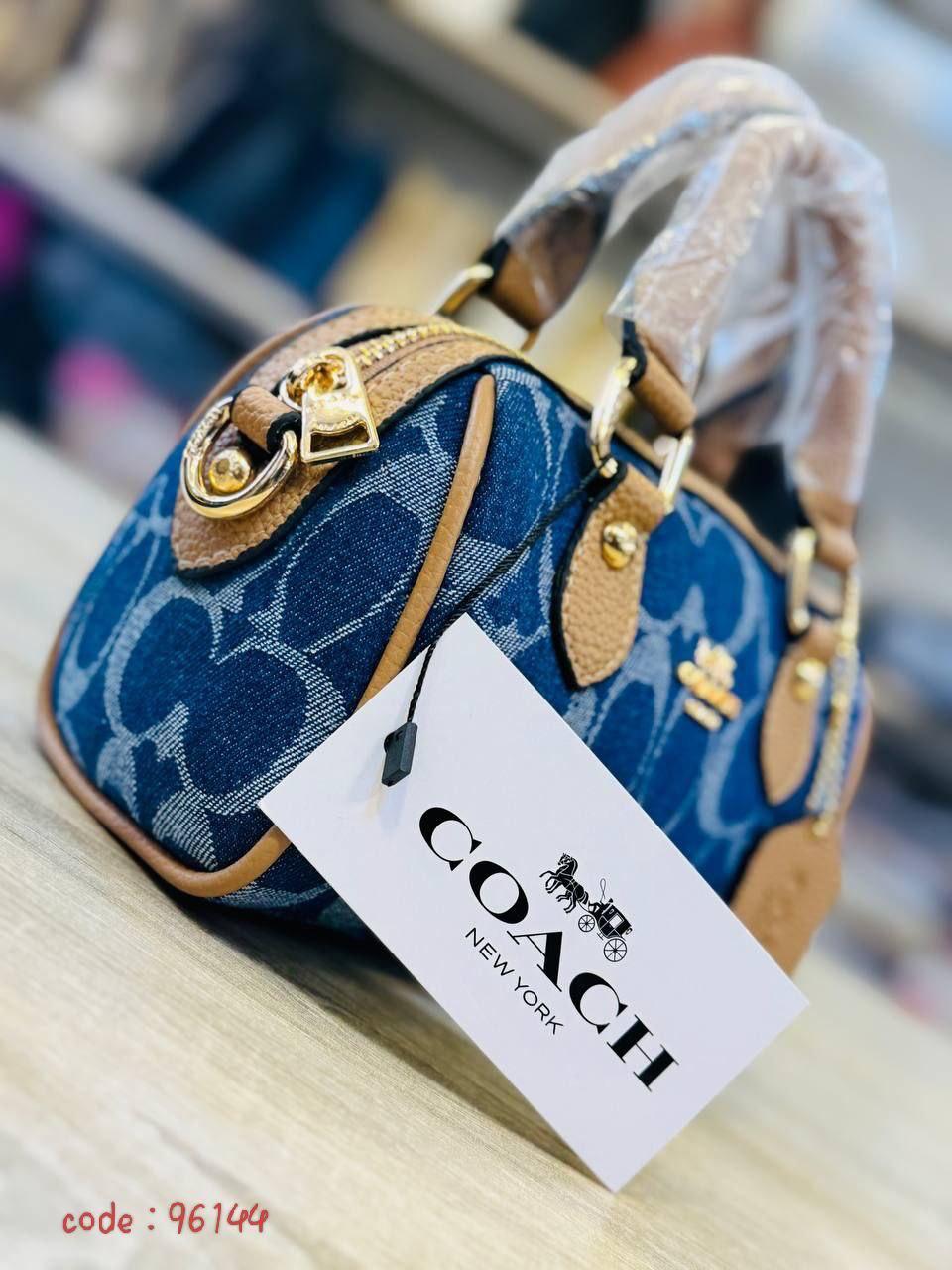 COACH