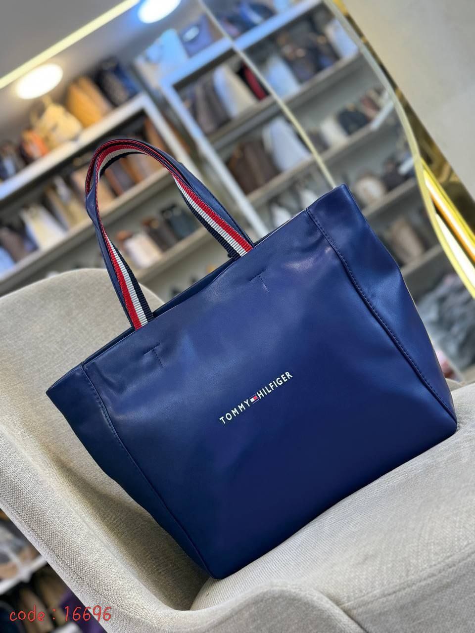 TOMMY HILFIGER